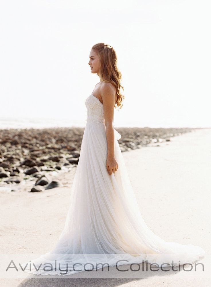 5 ethereal beach  wedding  dresses  Avivaly