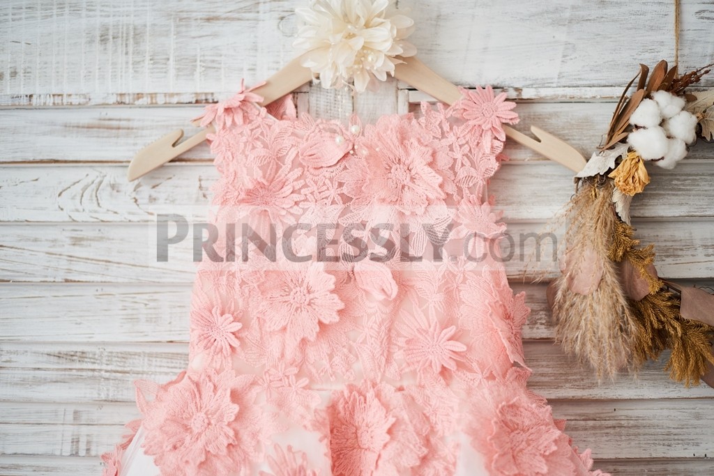 Peach pink flowers & lace appliques on sheer tulle bodice with straight lining