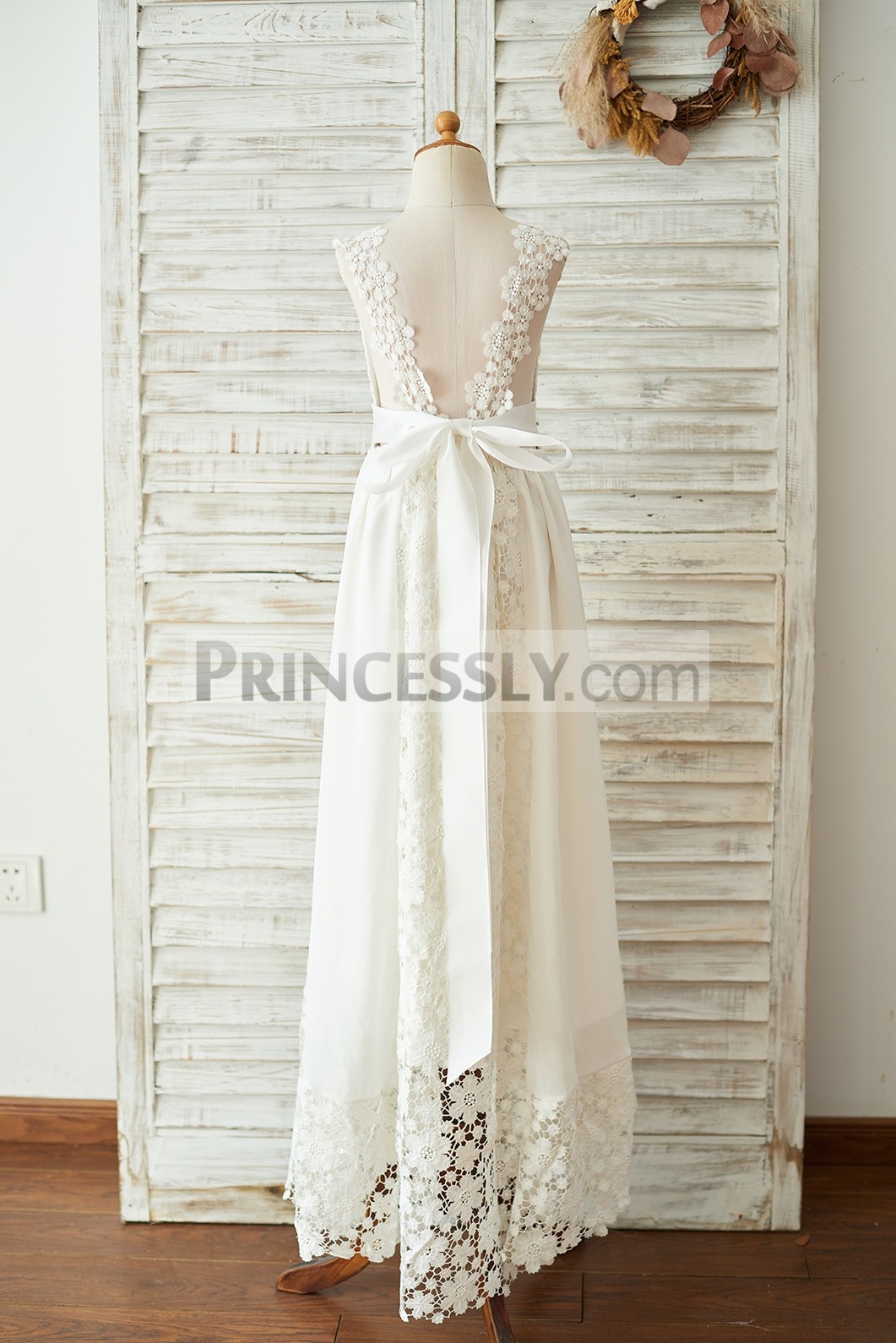Lace straps for backless long bohemian wedding baby girl dress